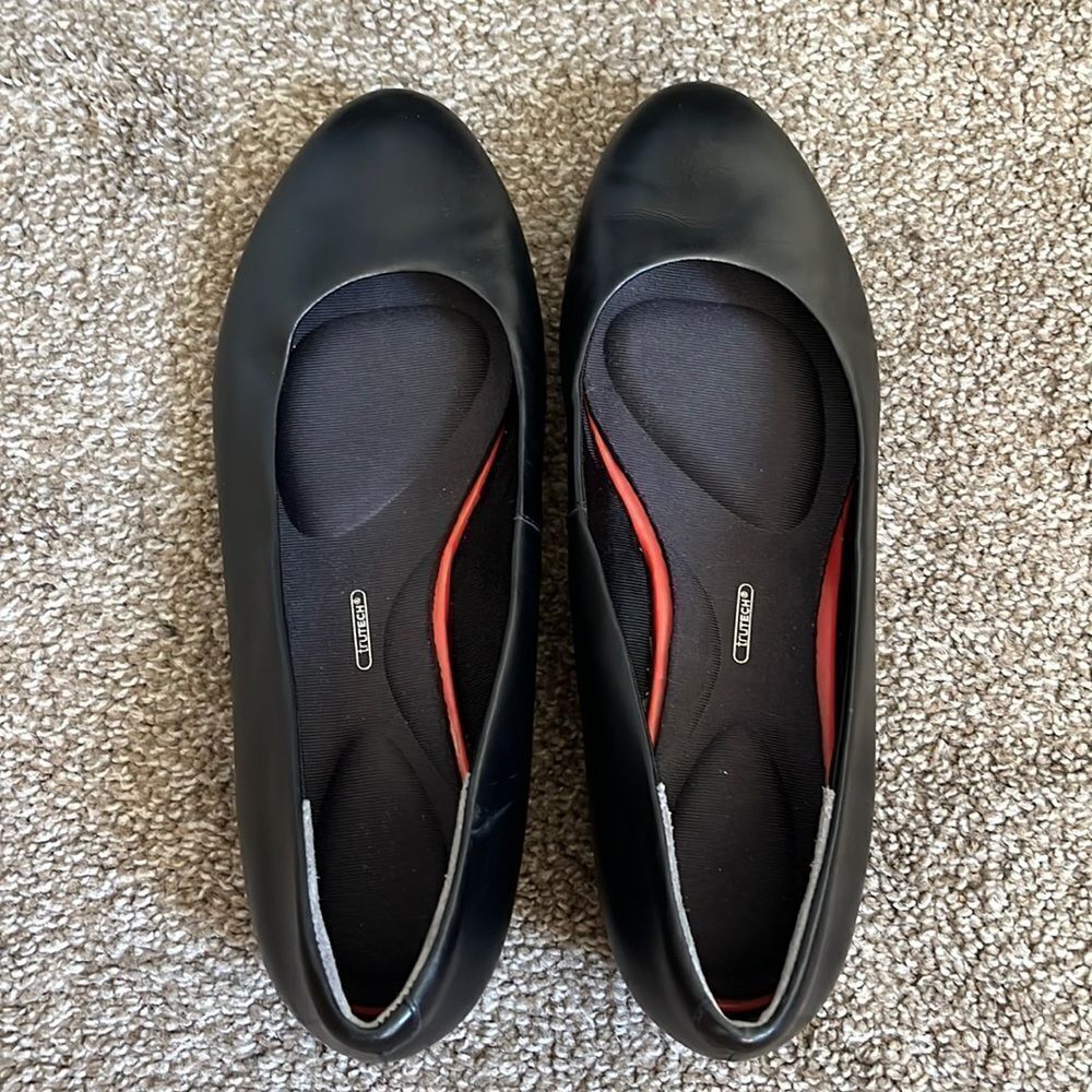 Rockport Black Slip-On Ballet Flats with Red Accent